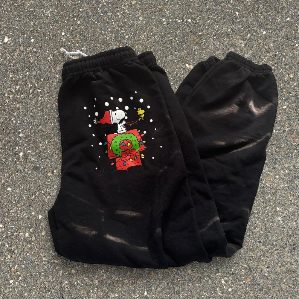 Black Snoopy Print Joggers